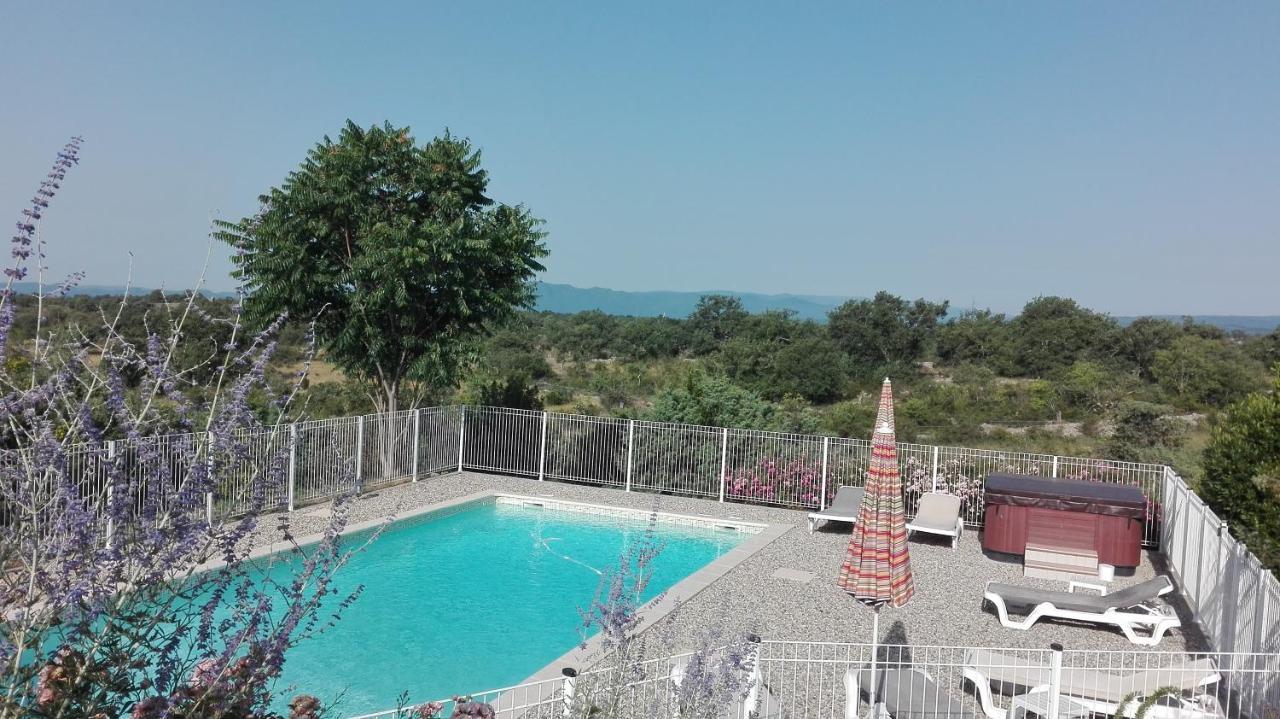 Les Villas De Perret Joyeuse Dış mekan fotoğraf