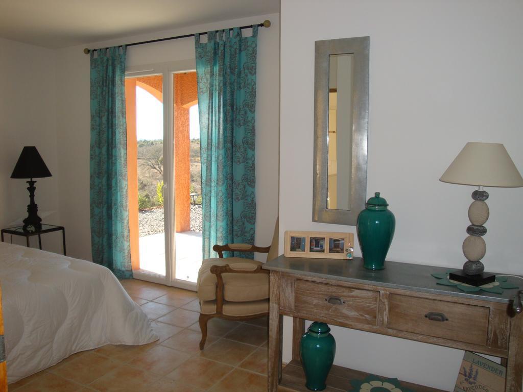 Les Villas De Perret Joyeuse Oda fotoğraf
